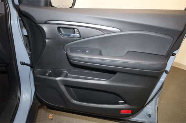 Thumbnail: 2022 Honda Pilot - 22