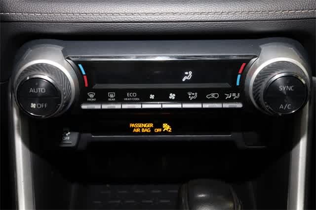 Thumbnail: 2021 Toyota RAV4 - 29