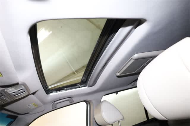 Thumbnail: 2013 Honda Pilot - 26