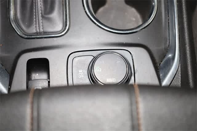 Thumbnail: 2020 Chevrolet Traverse - 33