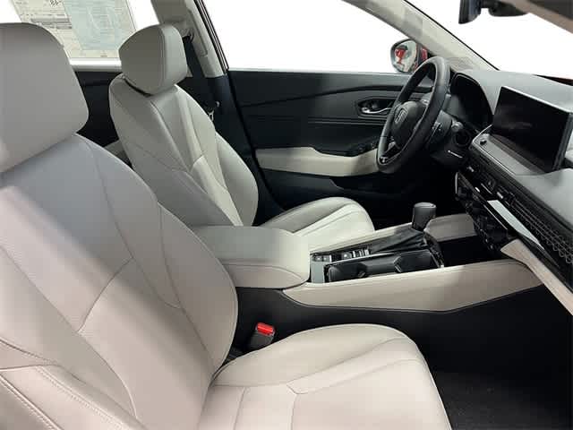 Thumbnail: 2025 Honda Accord - 32