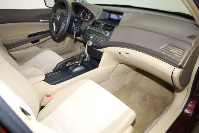 Thumbnail: 2008 Honda Accord - 28