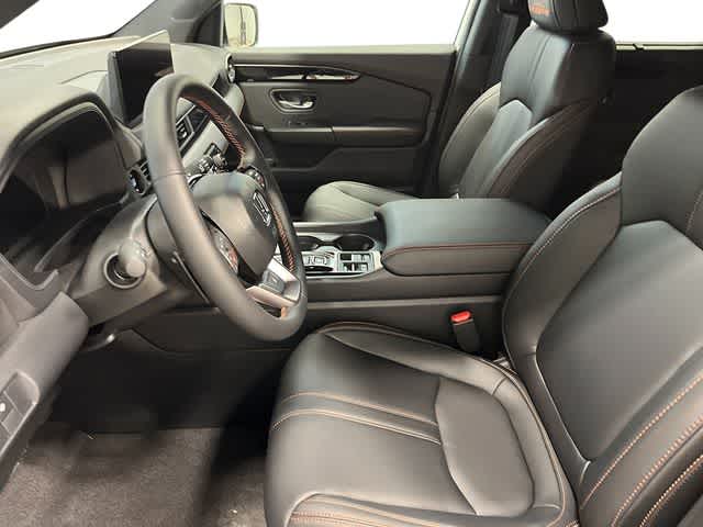 Thumbnail: 2026 Honda Pilot - 16