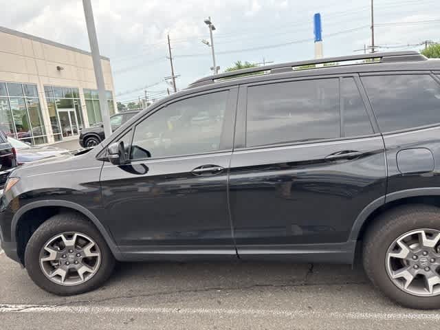Thumbnail: 2023 Honda Passport - 5