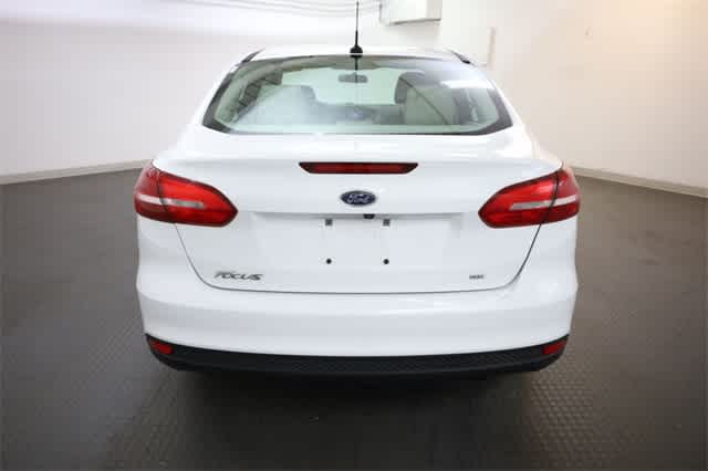 Thumbnail: 2015 Ford Focus - 6