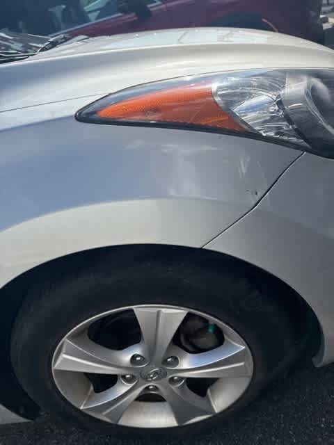 Thumbnail: 2013 Hyundai Elantra - 11