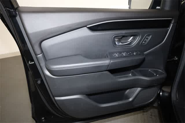 Thumbnail: 2024 Honda Pilot - 13