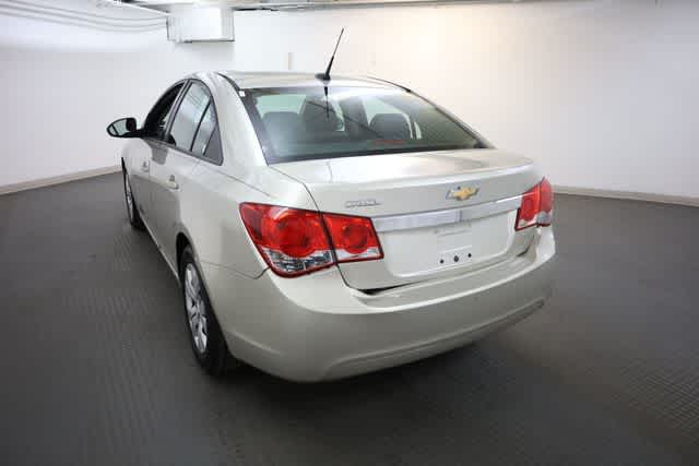 Thumbnail: 2014 Chevrolet Cruze - 5