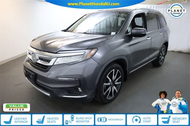 Thumbnail: 2019 Honda Pilot - 2