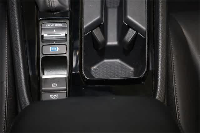 Thumbnail: 2023 Honda Accord - 32