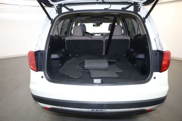 Thumbnail: 2016 Honda Pilot - 35