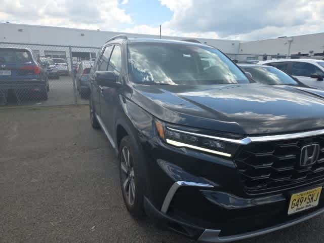 Thumbnail: 2023 Honda Pilot - 17