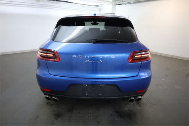 Thumbnail: 2017 Porsche Macan - 6