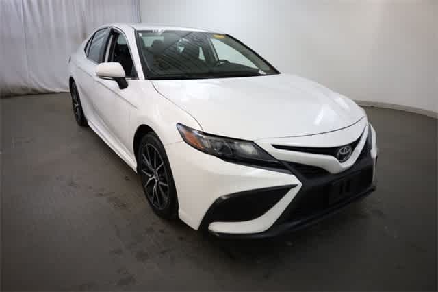 Thumbnail: 2023 Toyota Camry - 11