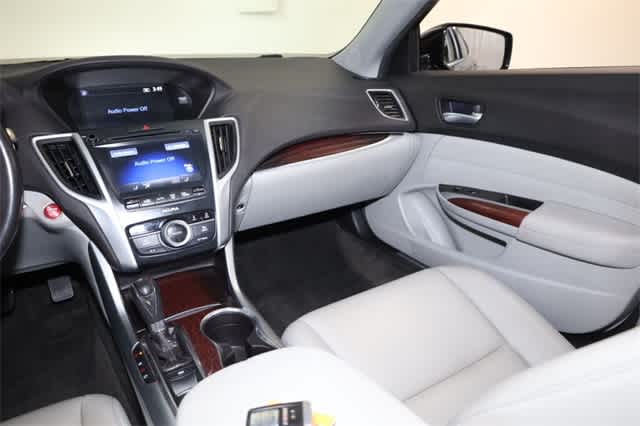 Thumbnail: 2015 Acura TLX - 18