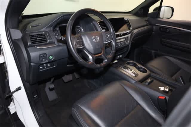 Thumbnail: 2022 Honda Passport - 14
