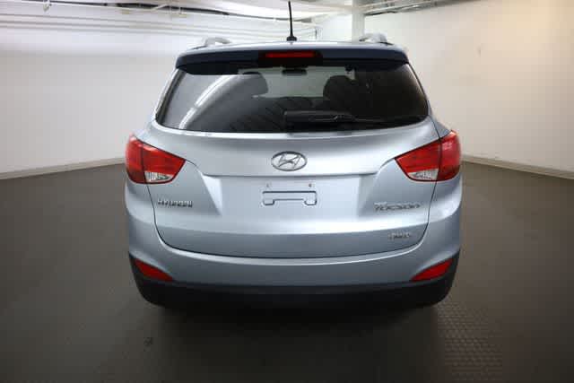 Thumbnail: 2011 Hyundai Tucson - 6