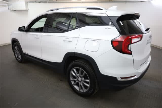 Thumbnail: 2024 GMC Terrain - 4