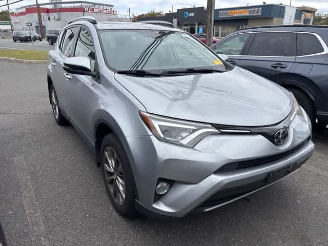 Thumbnail: 2018 Toyota RAV4 - 17