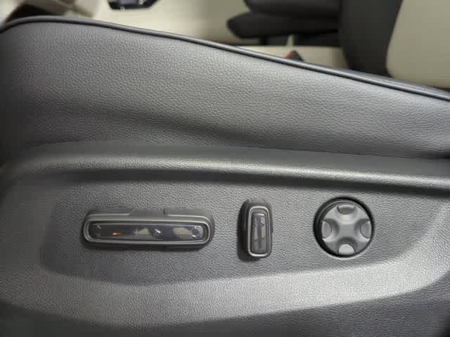 Thumbnail: 2026 Honda Odyssey - 18