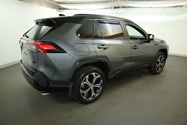 Thumbnail: 2023 Toyota RAV4 - 8