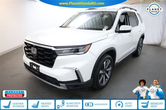 Thumbnail: 2023 Honda Pilot - 1