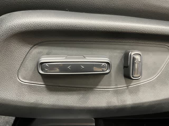 Thumbnail: 2026 Honda HR-V - 13