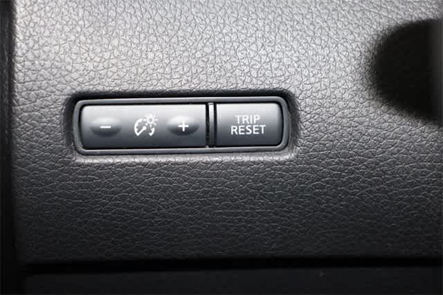 Thumbnail: 2019 Nissan Rogue - 26