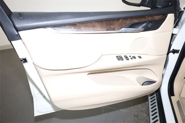 Thumbnail: 2014 BMW X5 - 13