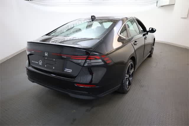 Thumbnail: 2024 Honda Accord - 8