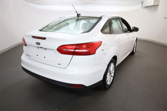 Thumbnail: 2015 Ford Focus - 7
