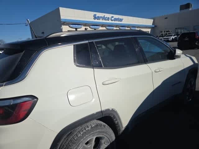 Thumbnail: 2018 Jeep Compass - 13