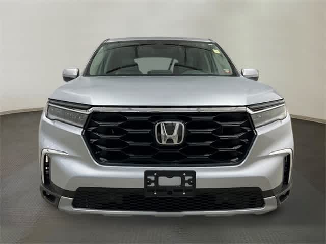 Thumbnail: 2025 Honda Pilot - 10