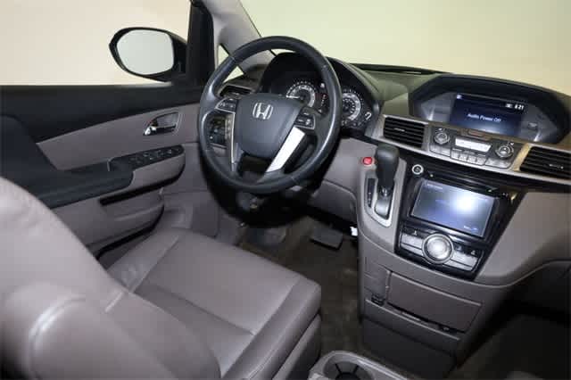 2015 Honda Odyssey EX-L 16