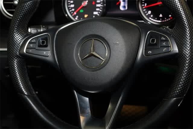 Thumbnail: 2017 Mercedes-Benz E-Class - 38