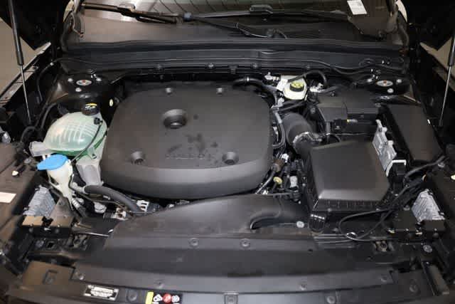 Thumbnail: 2021 Volvo XC40 - 35