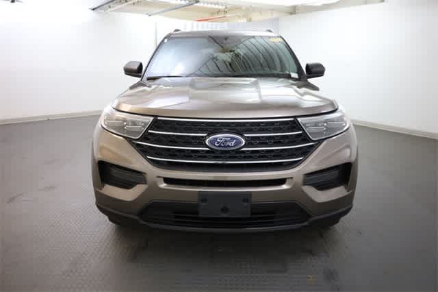 Thumbnail: 2021 Ford Explorer - 12