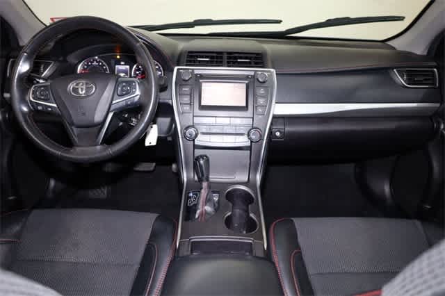 Thumbnail: 2017 Toyota Camry - 17