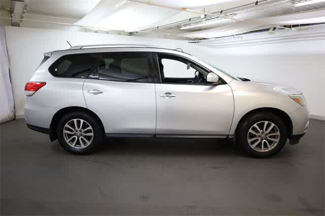 Thumbnail: 2014 Nissan Pathfinder - 9