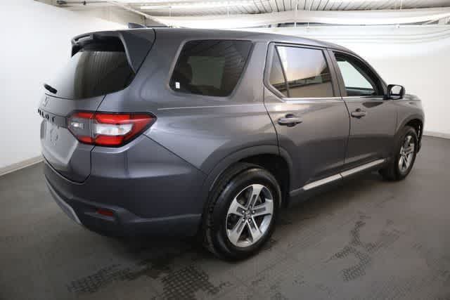 Thumbnail: 2024 Honda Pilot - 8