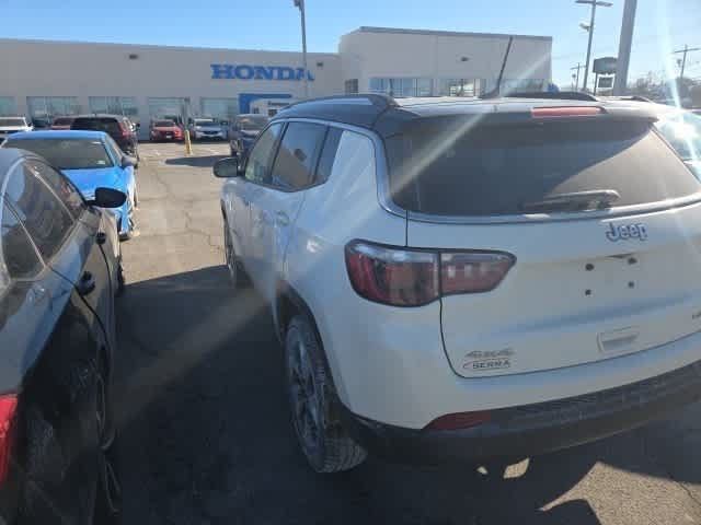 Thumbnail: 2018 Jeep Compass - 9