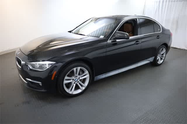 Thumbnail: 2016 BMW 3 Series - 2