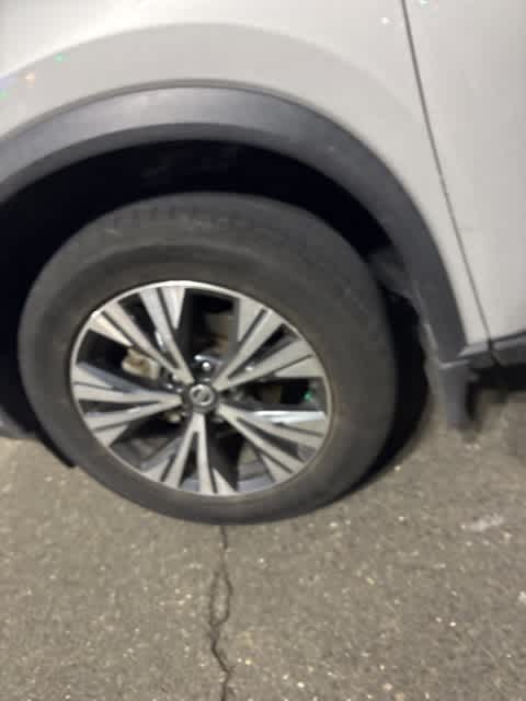 Thumbnail: 2021 Nissan Rogue - 28