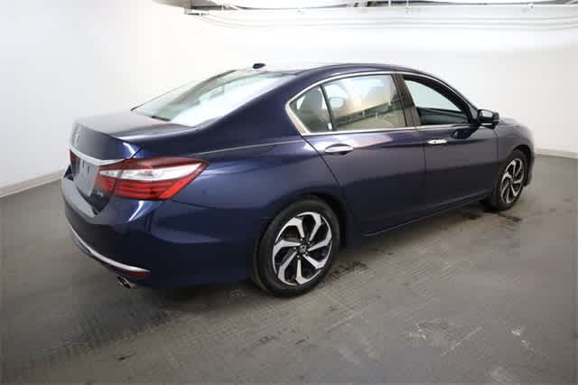 Thumbnail: 2017 Honda Accord - 8