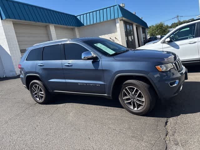 Thumbnail: 2021 Jeep Grand Cherokee - 17