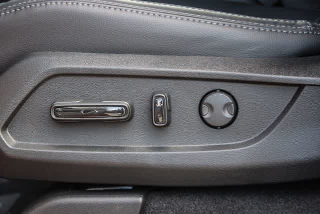 Thumbnail: 2026 Honda Pilot - 21