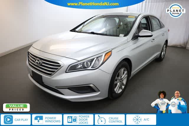 Thumbnail: 2017 Hyundai Sonata - 1