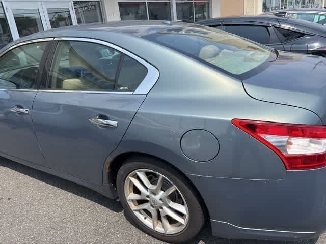 Thumbnail: 2011 Nissan Maxima - 7