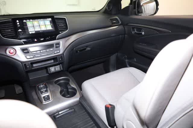 Thumbnail: 2019 Honda Passport - 25