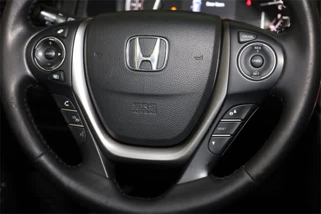 Thumbnail: 2017 Honda Pilot - 35